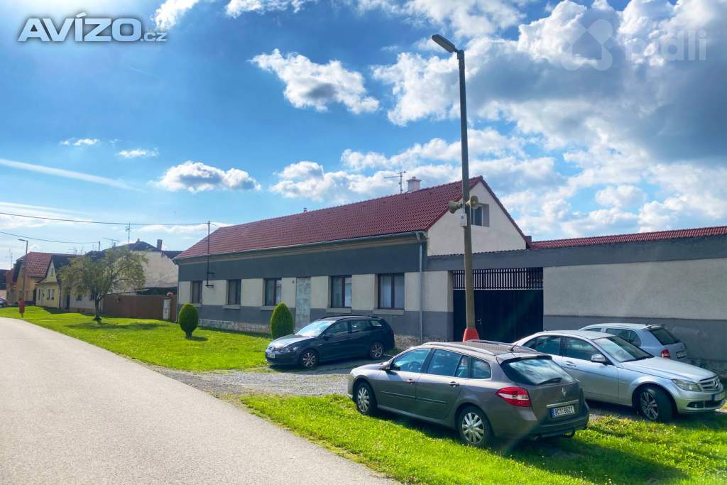 Pronájem bytu 4+kk (71m2) se zahradou v Zálší