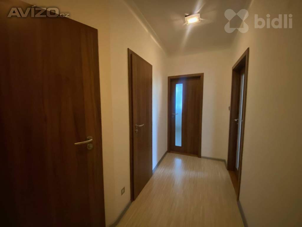 Foto inzerátu Pronájem bytu 3+1 s parkováním ve Zlíně