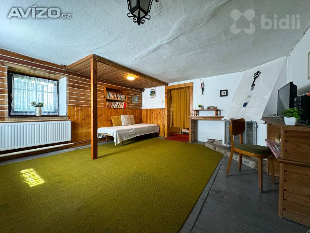 Foto inzerátu Prodej historické horské Chalupy Háj, Loučná pod Klínovcem, 220m zastavěná plocha, 1012m pozemek.