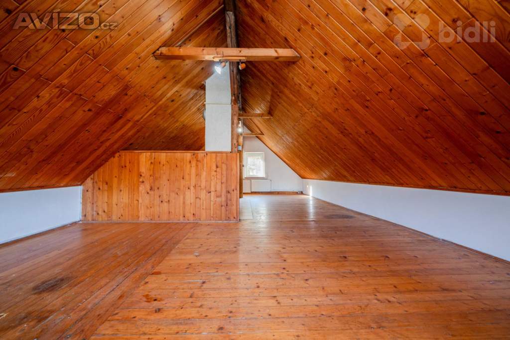 Foto inzerátu Prodej rodinného domu 82m², pozemek 777 m², Třinec