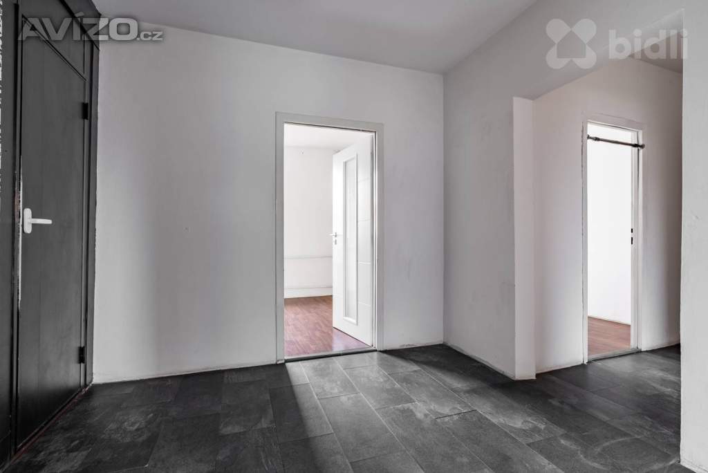 Foto inzerátu Prodej, byt 3+1 s lodžií, Teplice-Prosetice, ul. Na konečné