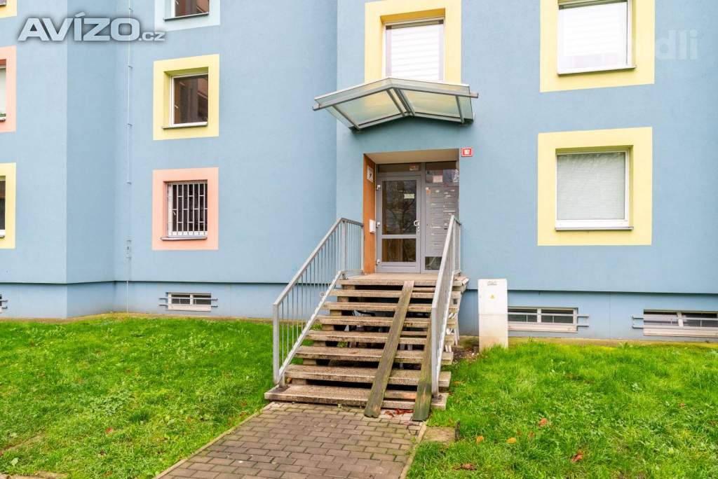 Foto inzerátu Prodej, byt 3+1 s lodžií, Teplice-Prosetice, ul. Na konečné