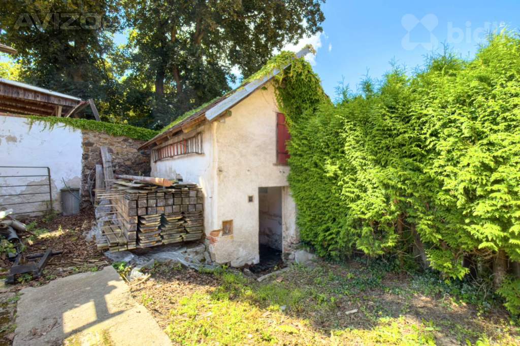 Foto inzerátu Chalupa s uzavřeným dvorem - ideální pro klidné bydlení i podnikání