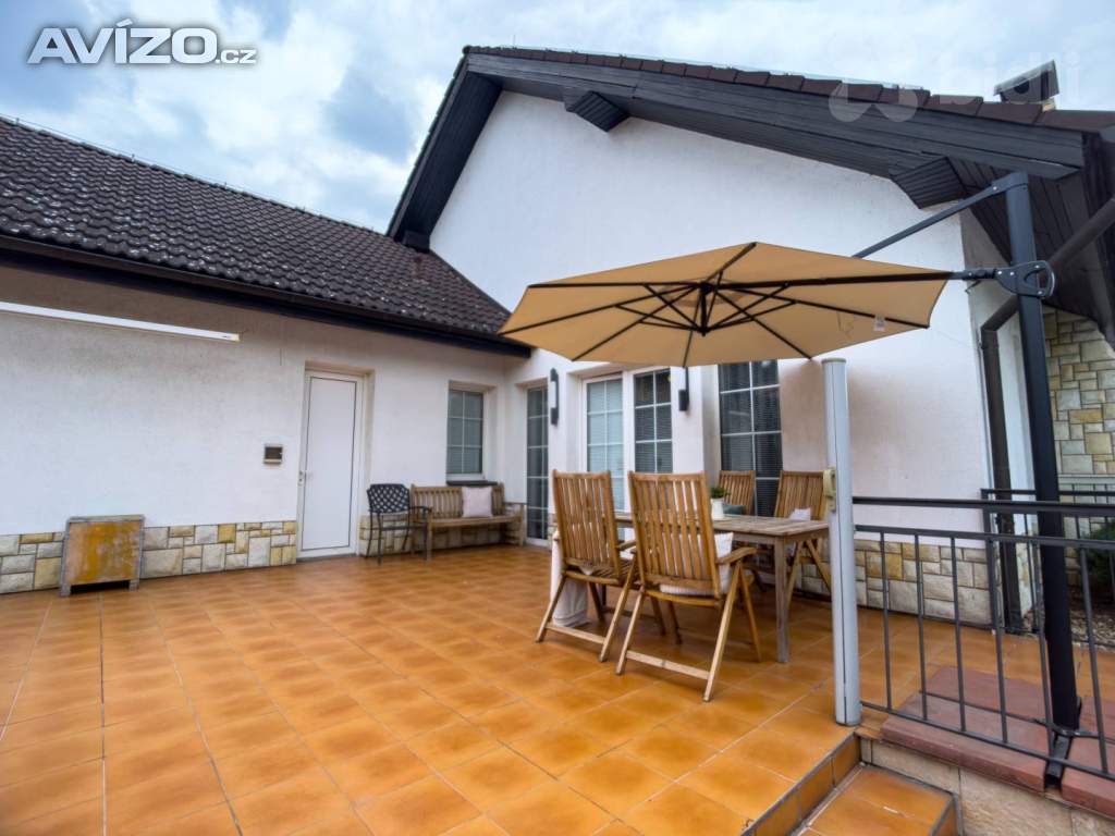 Foto inzerátu Prodej rekreačního objektu 353 m2, pozemek 1746 m2, K. Hynka Máchy Pečky