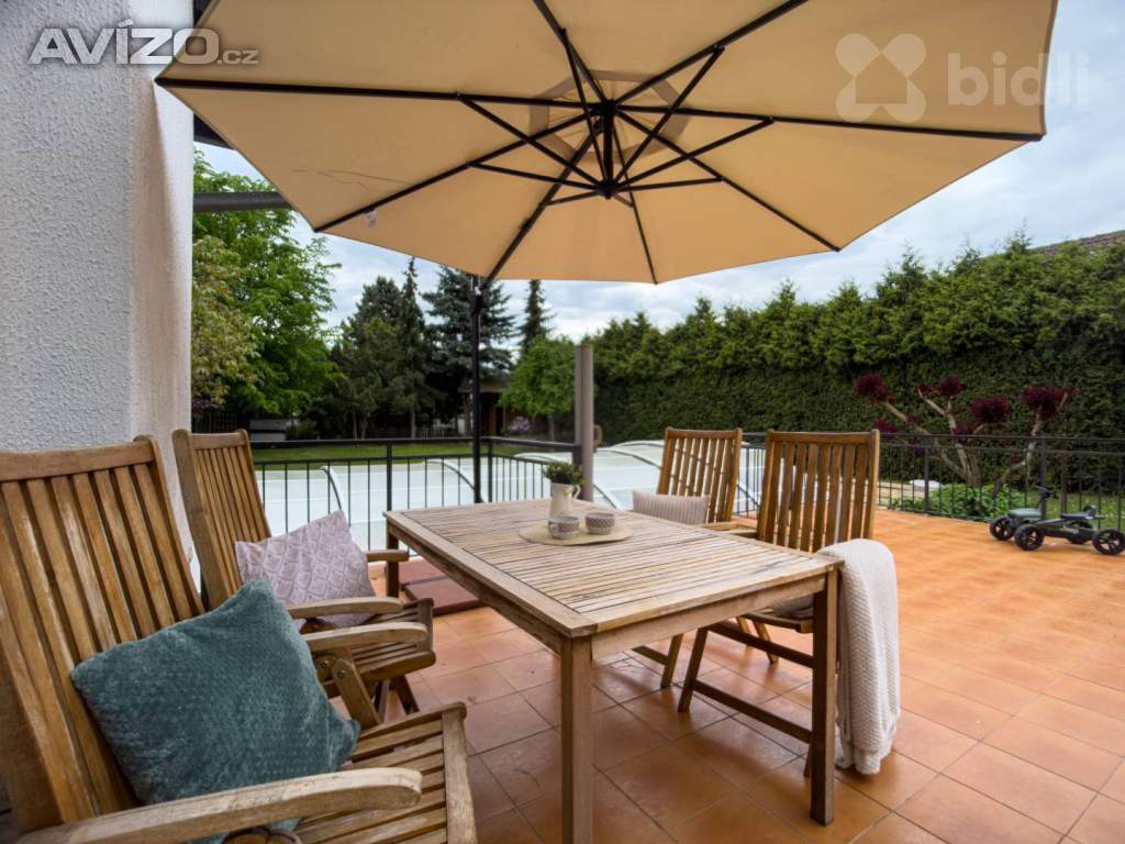 Foto inzerátu Prodej rekreačního objektu 353 m2, pozemek 1746 m2, K. Hynka Máchy Pečky