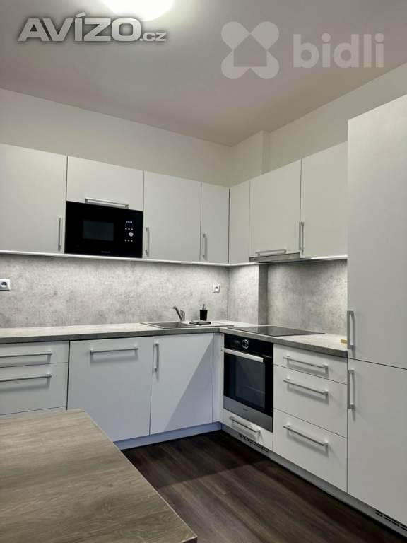 Foto inzerátu Pronájem bytu 3+KK - mezonet 75 m2 + 2 balkóny s možností vlastního venkovního parkování