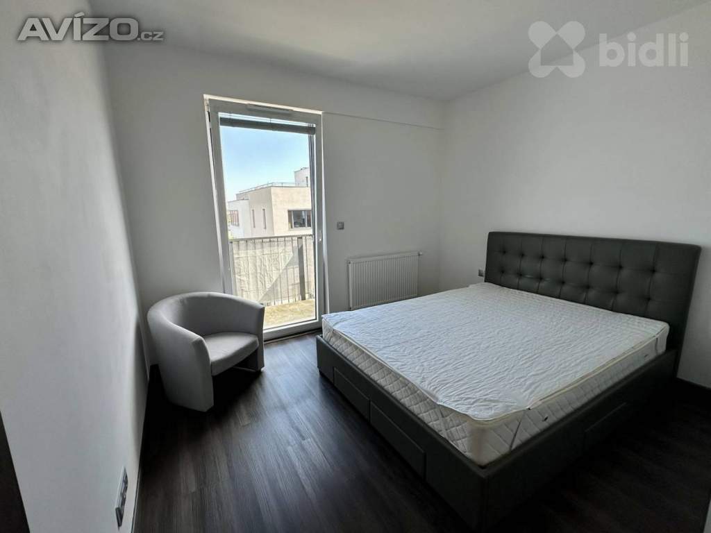 Foto inzerátu Pronájem bytu 3+KK - mezonet 75 m2 + 2 balkóny s možností vlastního venkovního parkování