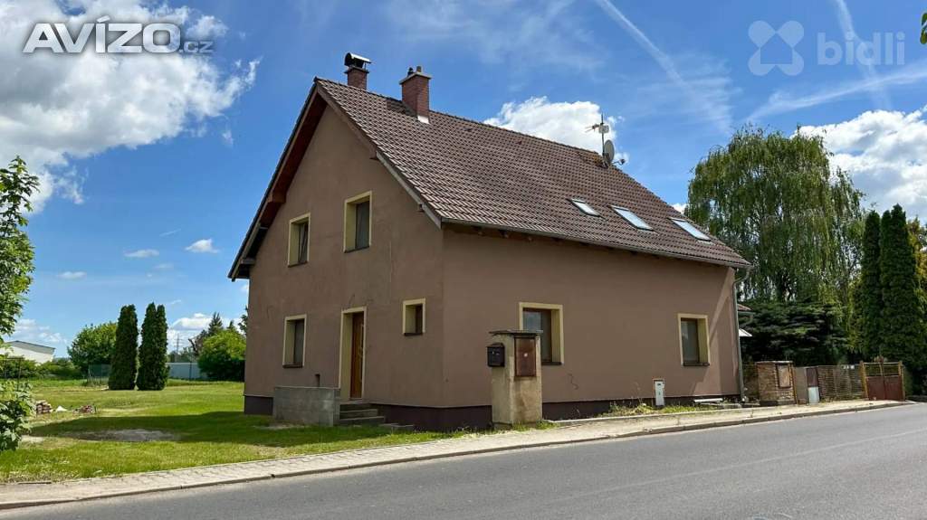 Foto inzerátu Prodej rodinného domu o užitné ploše 155 m2 v obci Lukavec