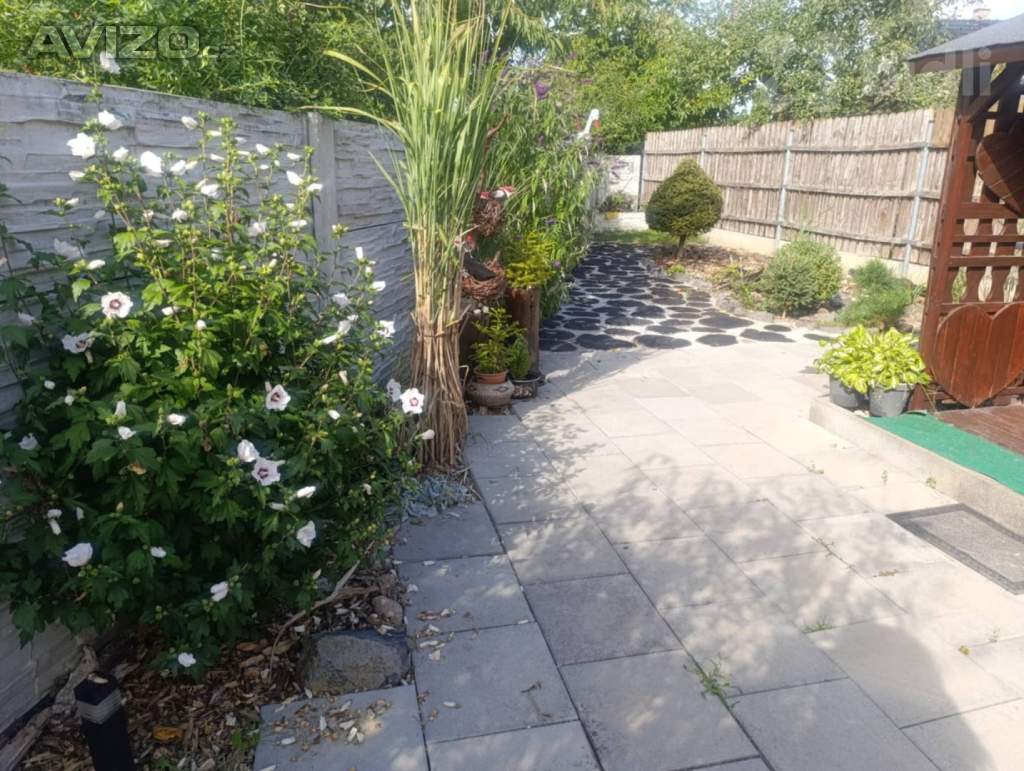 Foto inzerátu Prodej krásné zahrady 90 m2 - Chrást