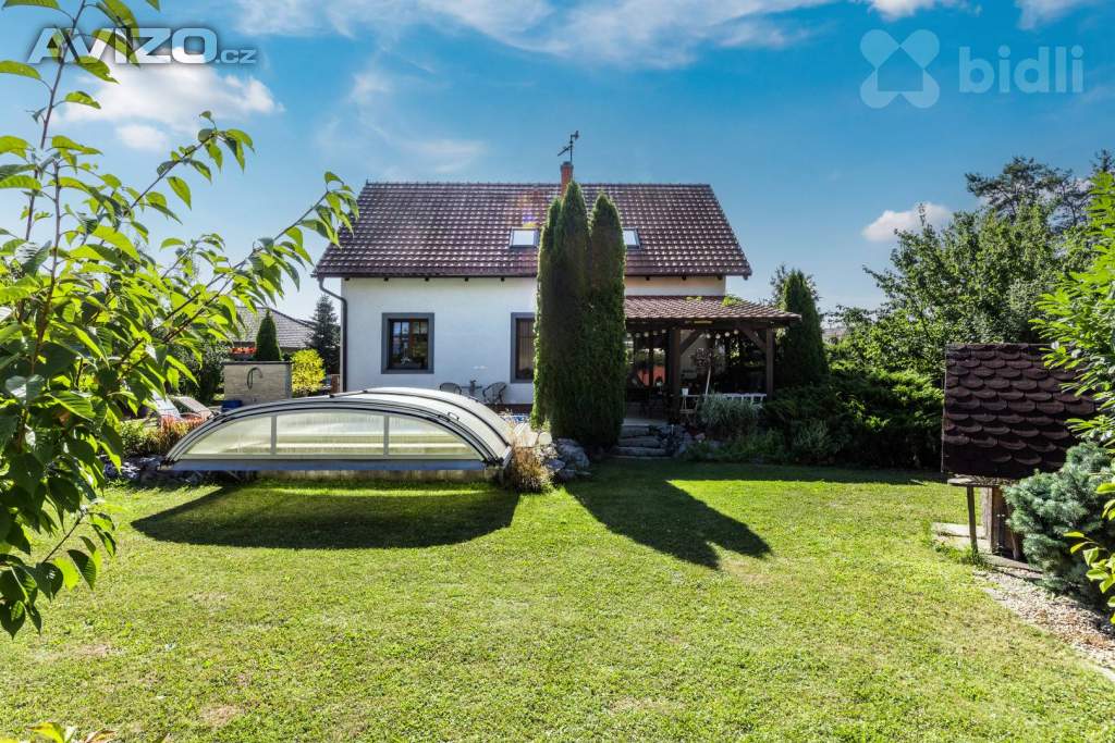 Foto inzerátu Krásná vilka 5+kk s bazénem, Poříčany