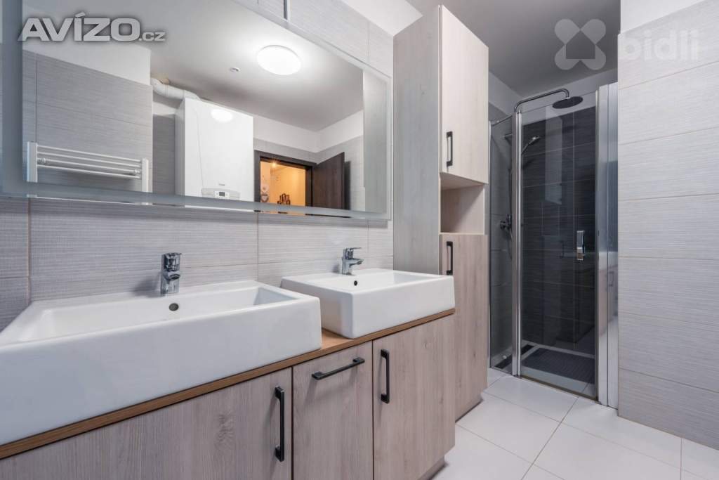Foto inzerátu Nové rodinné plně vybavené 4+kk 84m2 s 195m2 zahradou