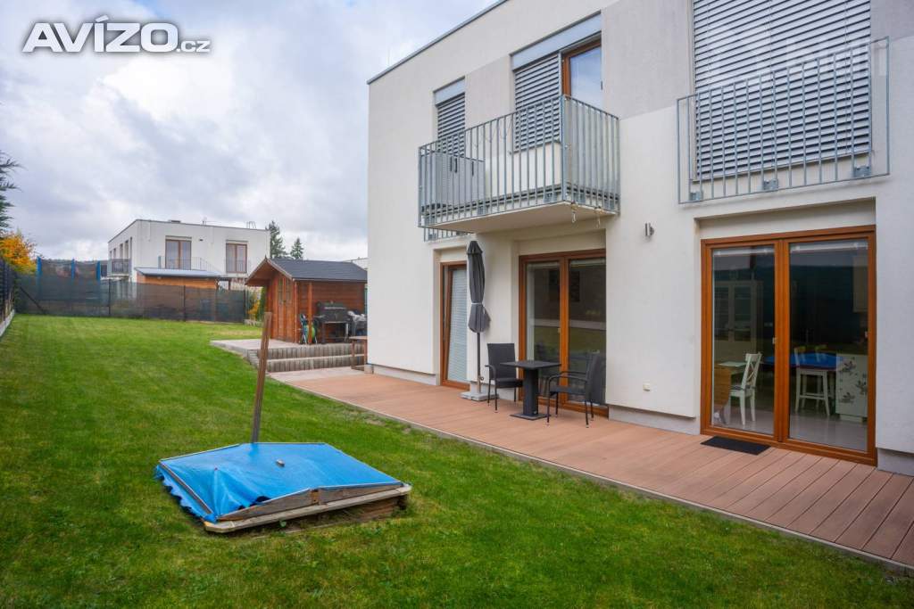 Foto inzerátu Nové rodinné plně vybavené 4+kk 84m2 s 195m2 zahradou