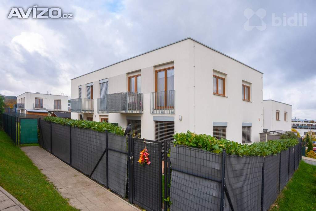 Foto inzerátu Nové rodinné plně vybavené 4+kk 84m2 s 195m2 zahradou