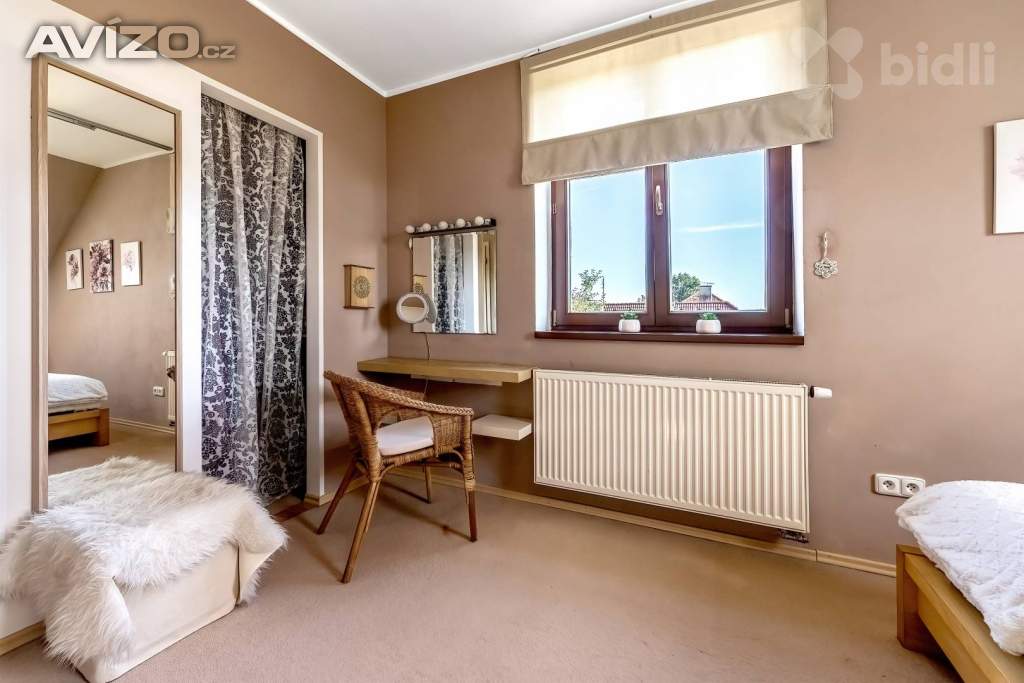 Foto inzerátu Krásná vilka 5+kk s bazénem, Poříčany