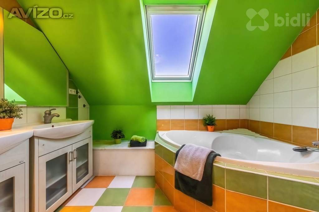 Foto inzerátu Krásná vilka 5+kk s bazénem, Poříčany