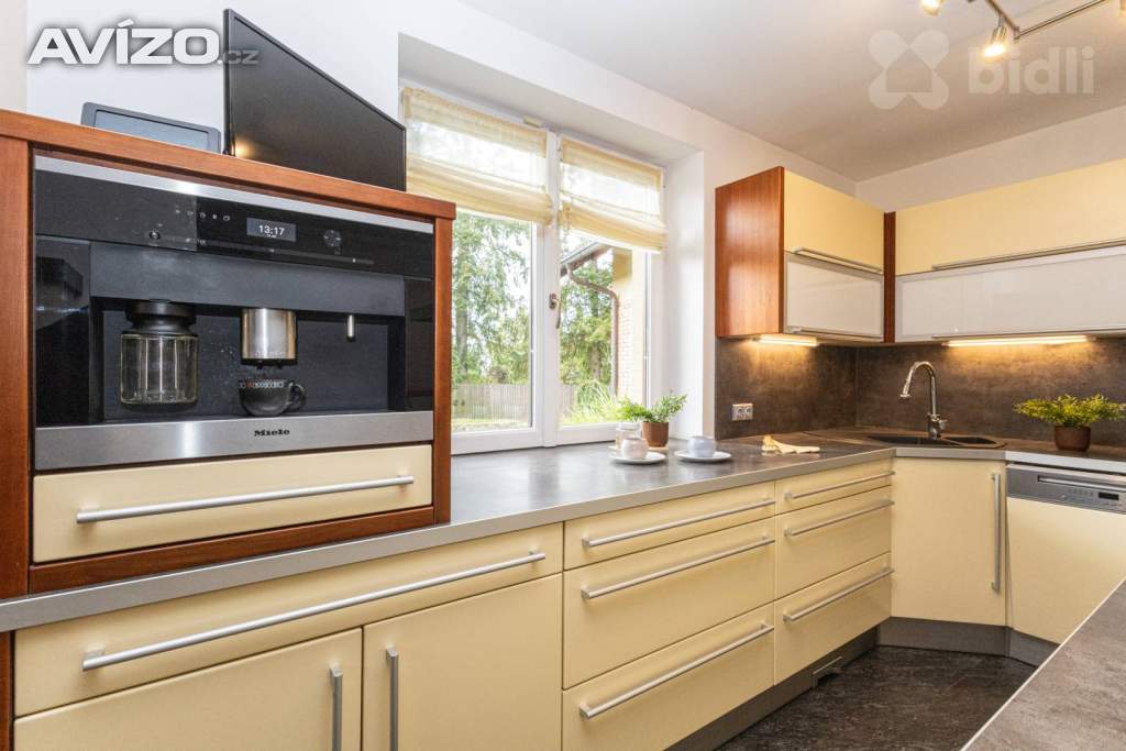 Foto inzerátu Prodej rodinného domu 5+kk, 282 m2 ,pozemek 1534 m2,Srubec u Českých Budějovic