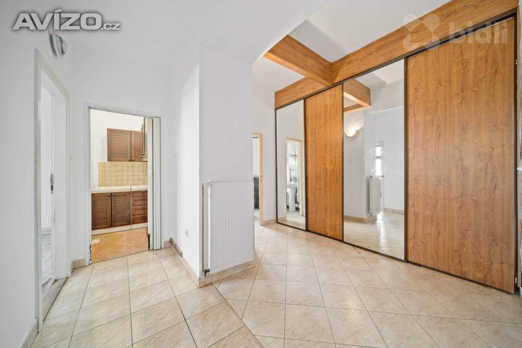 Foto inzerátu Prostorný byt 4+1 ve skvělé lokalitě u centra - Dvůr Králové n. L.