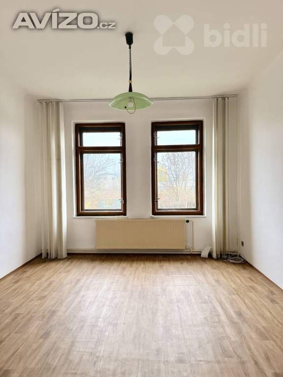 Foto inzerátu Prostorný byt 3+1 k pronájmu, 104 m2, klidné bydlení, výhled do zeleně, Olomouc