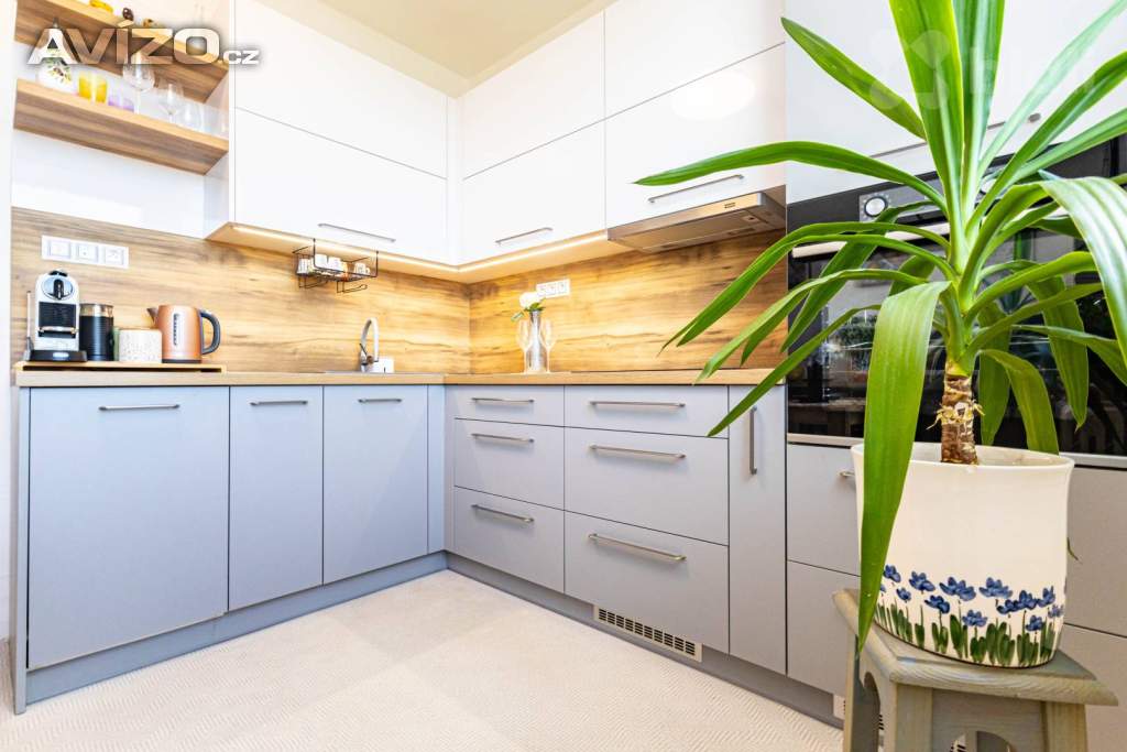 Foto inzerátu Prodej bytu 3+1, 75m2 +sklep 5m2 + lodžie 4m2 po rekonstrukci.