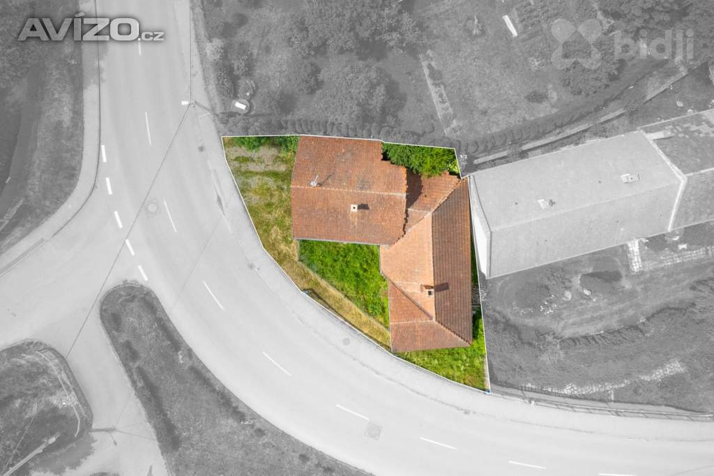 Foto inzerátu Rodinný dům 1+kk, UP 70 m2, CP 181 m2, obec Cetkovice