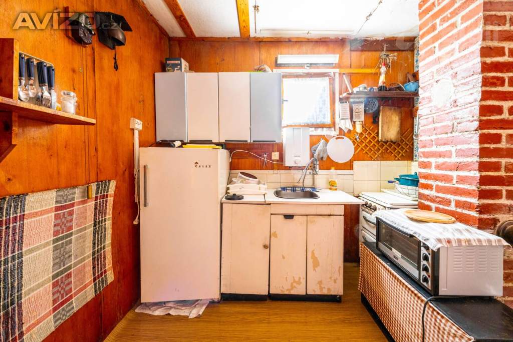 Foto inzerátu Prodej chaty se stavebním pozemkem, Praha 12, Točná, 412 m2, 6 990 000,-Kč