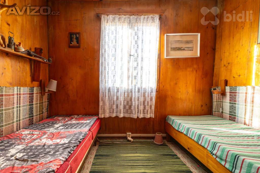 Foto inzerátu Prodej chaty se stavebním pozemkem, Praha 12, Točná, 412 m2, 6 990 000,-Kč