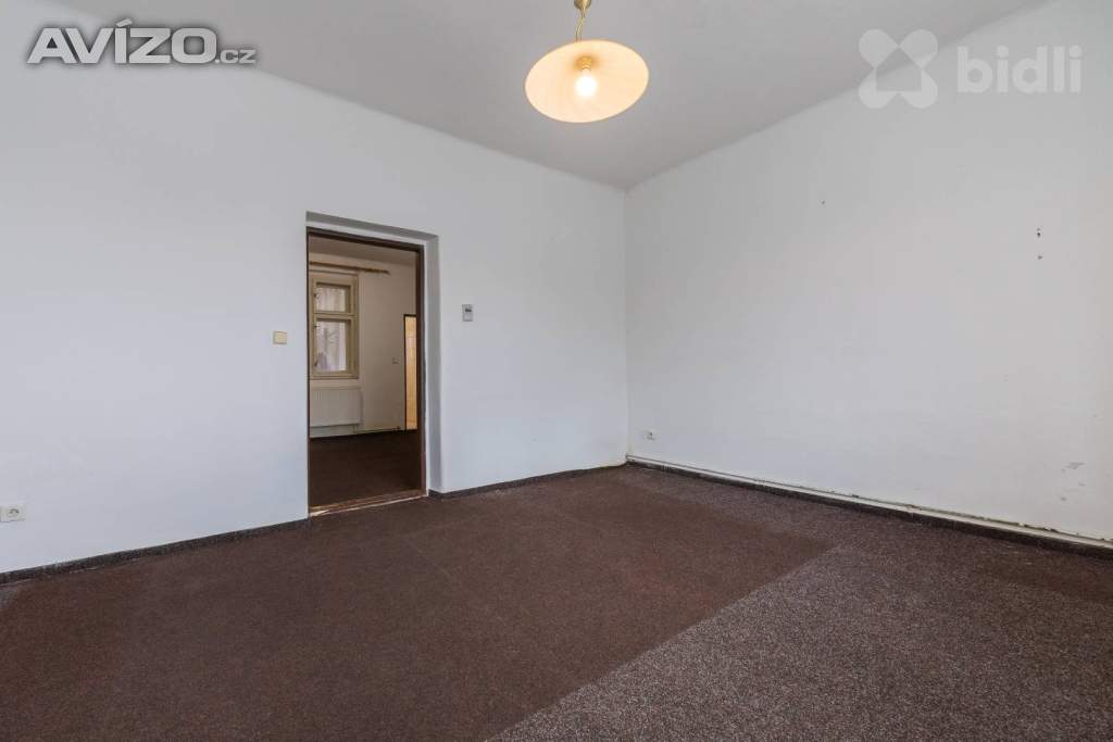 Foto inzerátu Prodej domu 4+2 (132 m²) + podkroví (78 m²) s možností třetí jednotky - Nymburk