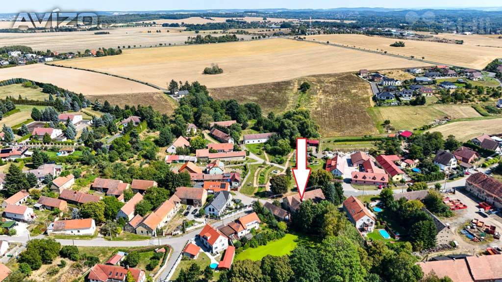 Foto inzerátu Prodej domu s pozemkem o 726 m2, dílnou a stodolou - Sulice, Praha-východ