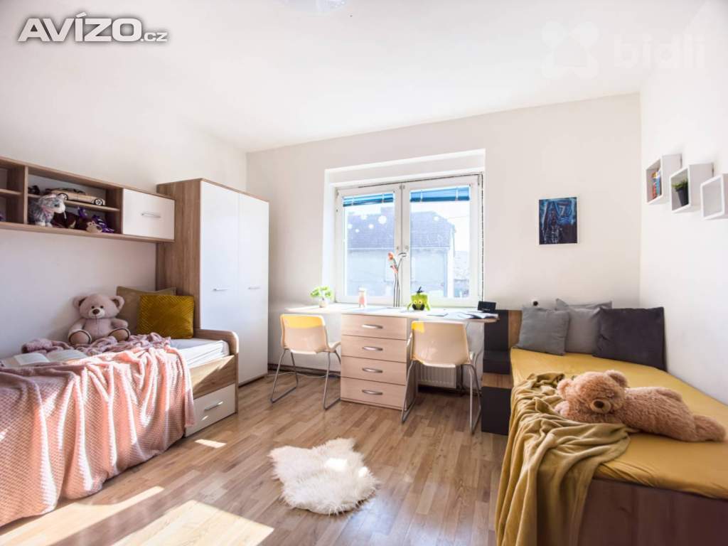 Foto inzerátu Prodej rodinného domu s pneuservisem a kadeřnictvím