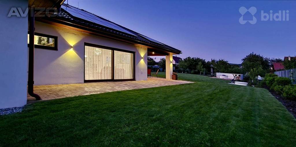 Foto inzerátu Prodej vily 220 m2, pozemek 1243 m2, Lužická, Šternberk