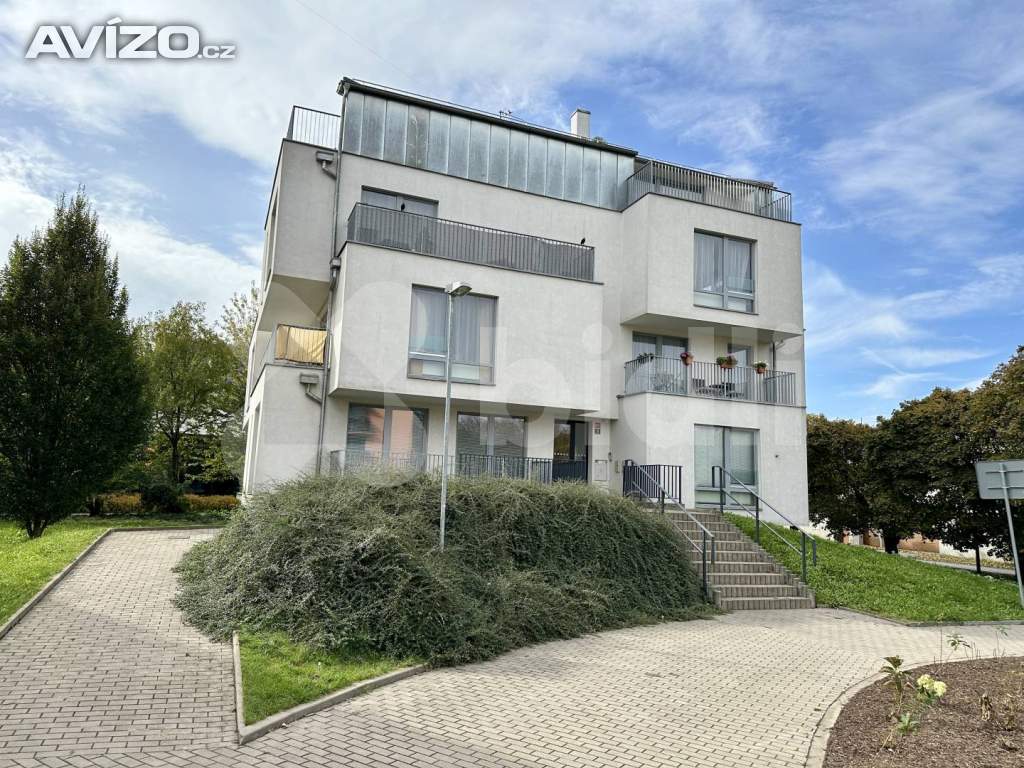 Foto inzerátu Pronájem bytu 3+kk 171 m2,  Na Fialce, Říčany