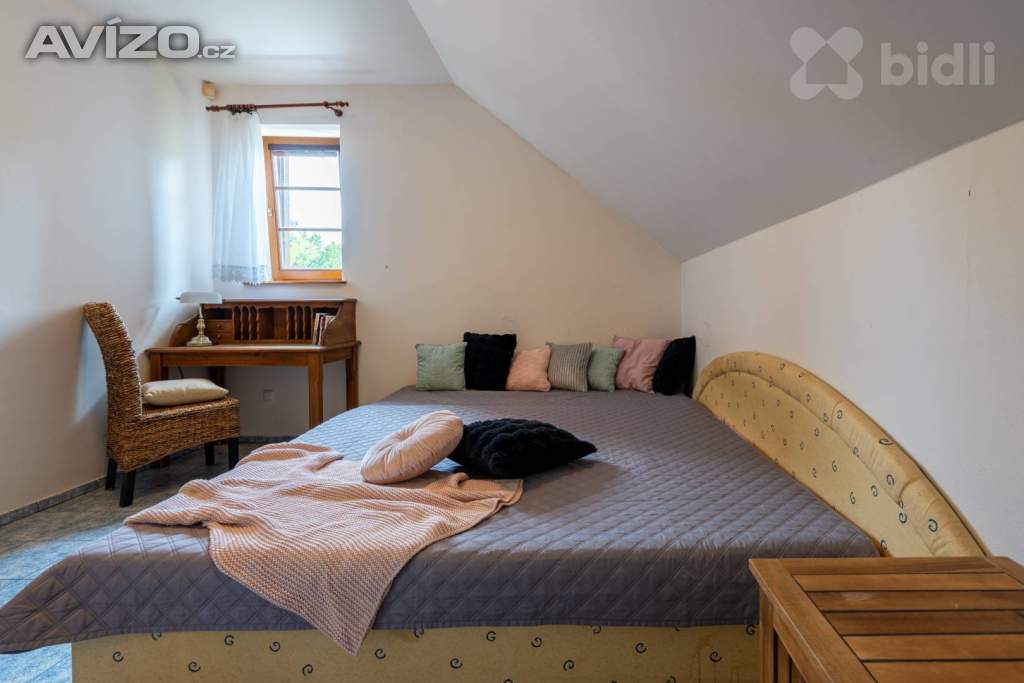 Foto inzerátu Elegantní rodinný dům uprostřed přírody s moderními technologiemi v Kamenici Ládví