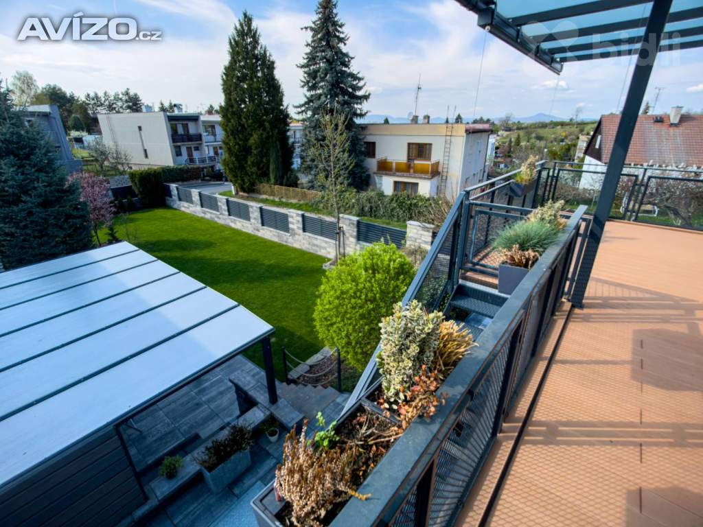 Foto inzerátu Prodej výjimečného domu 4+kk s terasou a zahradou - Roudnice nad Labem