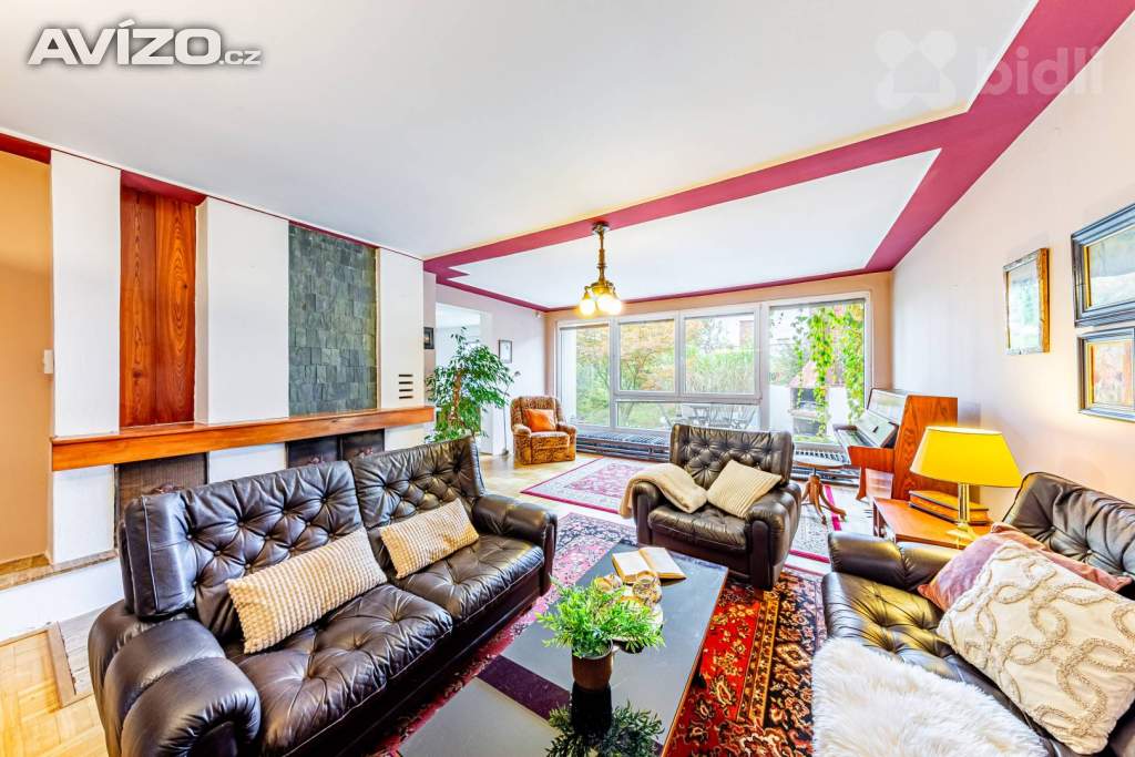 Na prodeji prostorný rodinný dům 6+1 v Českých Budějovicích
