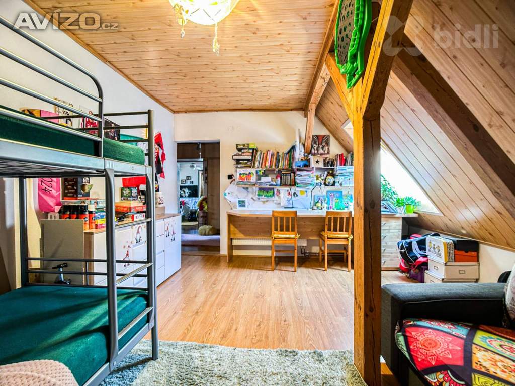 Foto inzerátu Podkrovní byt 4+kk, 66 m2 v Holýšově - klidná lokalita, blízko přírody