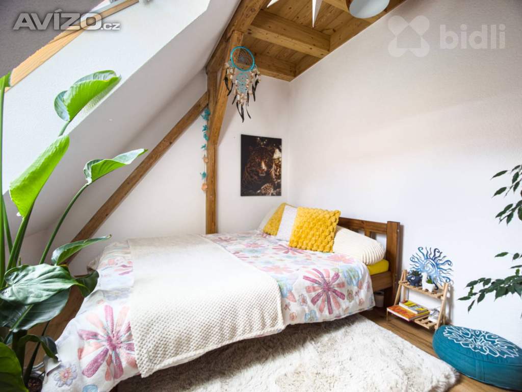 Foto inzerátu Podkrovní byt 4+kk, 66 m2 v Holýšově - klidná lokalita, blízko přírody