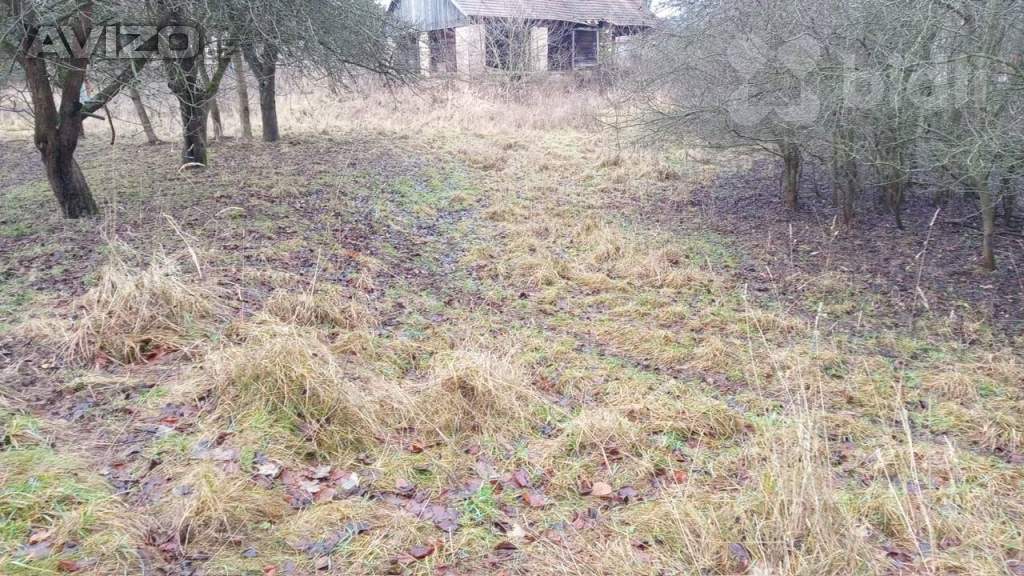 Foto inzerátu Prodej pozemku pro bydlení a investici v obci Dobrovítov