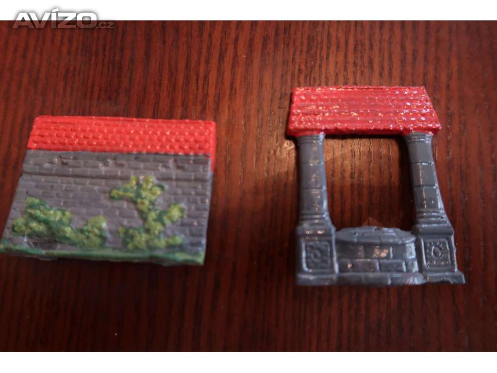 Foto inzerátu Cínoví vojáčci - rytíři, indiáni, pěchota, jízda , děla a další