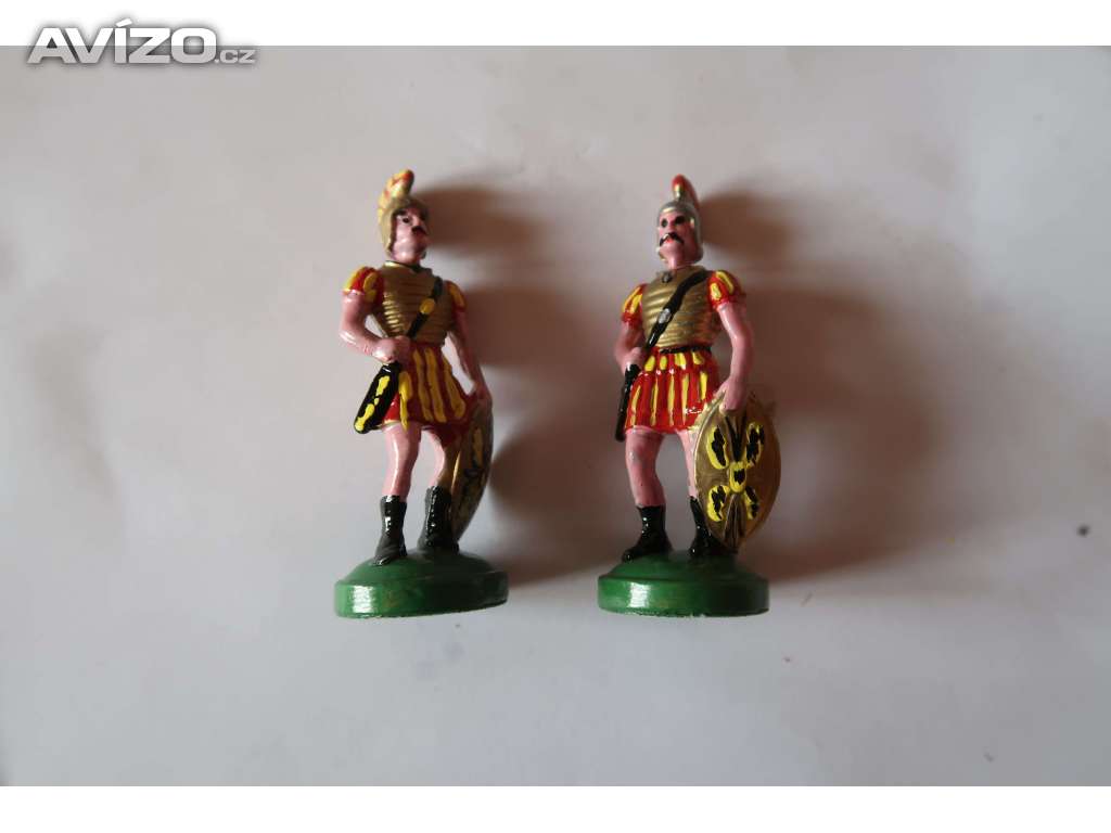 Foto inzerátu Cínoví vojáčci - rytíři, indiáni, pěchota, jízda , děla a další
