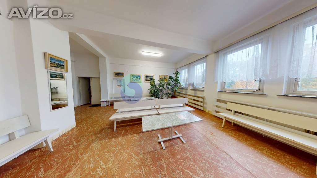 Foto inzerátu Podnájem ordinace o vel. 87,2 m2 Francouzská 1233/18