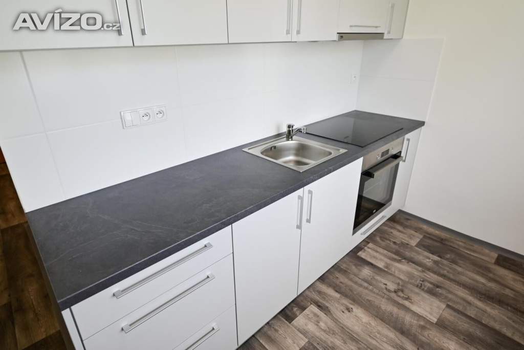 Prodej bytu 2+1 po kompletní rekonstrukci, 53 m², Ostrava-Zábřeh, ul. Jižní