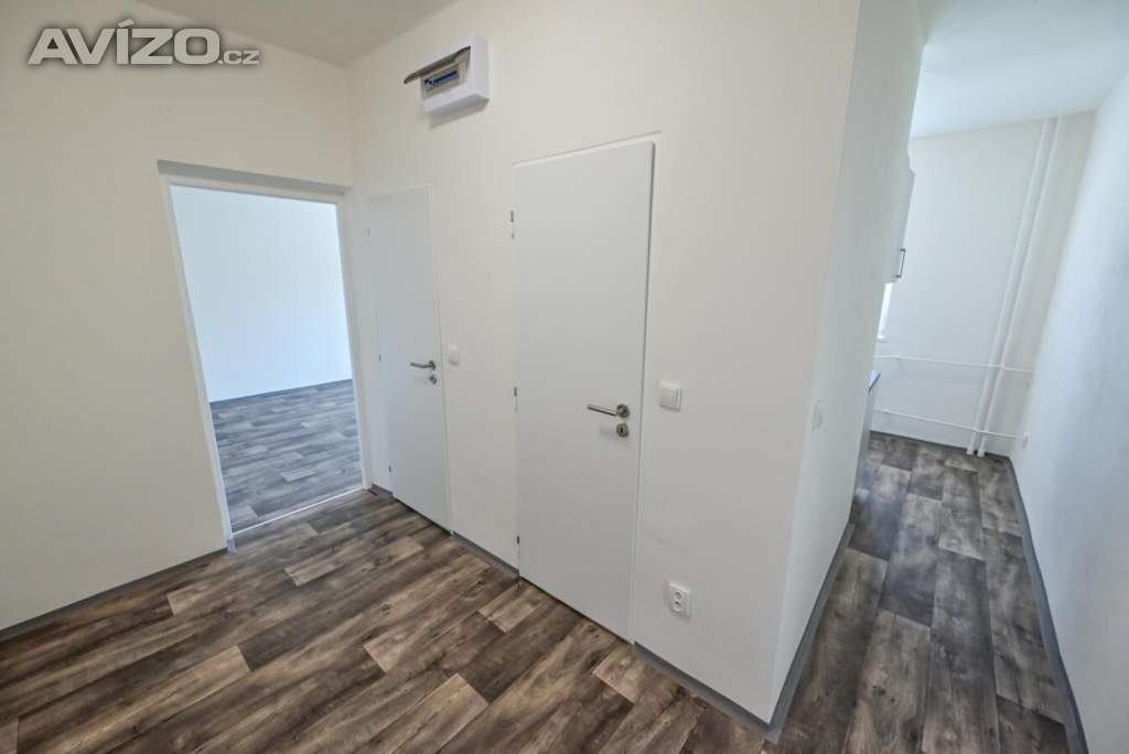 Foto inzerátu Prodej bytu 2+1 po kompletní rekonstrukci, 53 m², Ostrava-Zábřeh, ul. Jižní