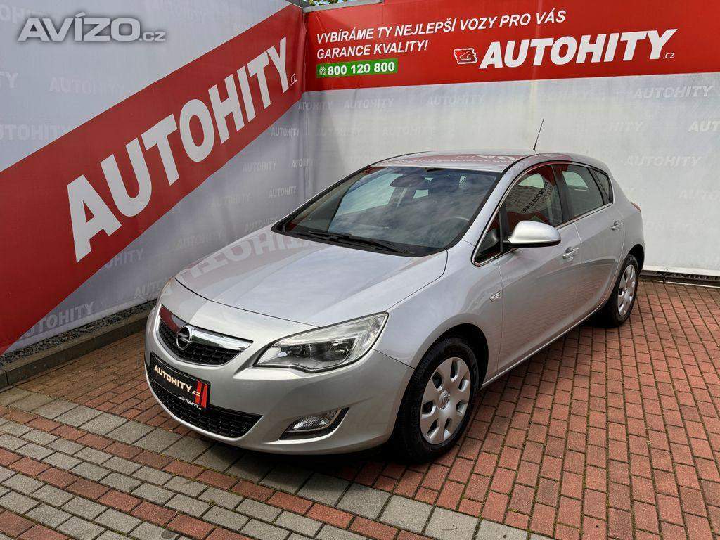 Opel Astra 1.4 Turbo 103kW, Klimatizace