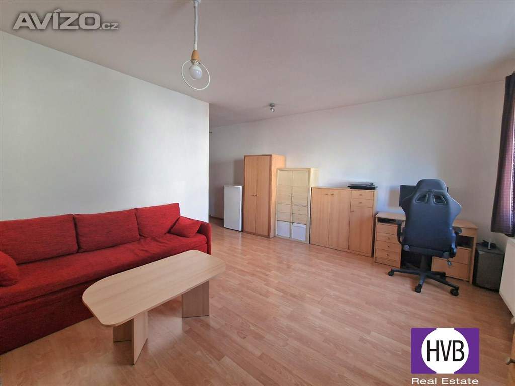 Prodej bytu 1+kk 35m2, prostornější garáž 21m2, OV, Košíře - Praha 5