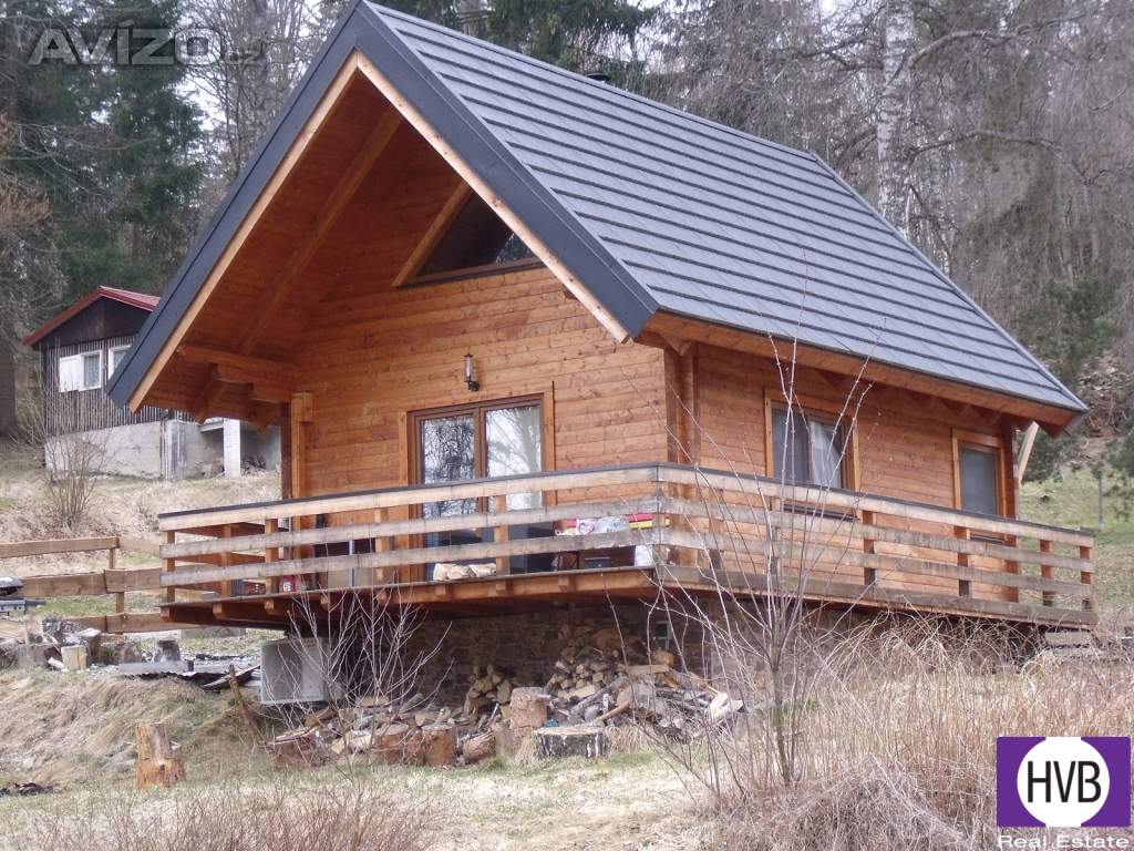 Prodej chaty 2+kk, koupelna, WC, terasa, krb, na pozemku 36 m2, Horní Planá Jenišov