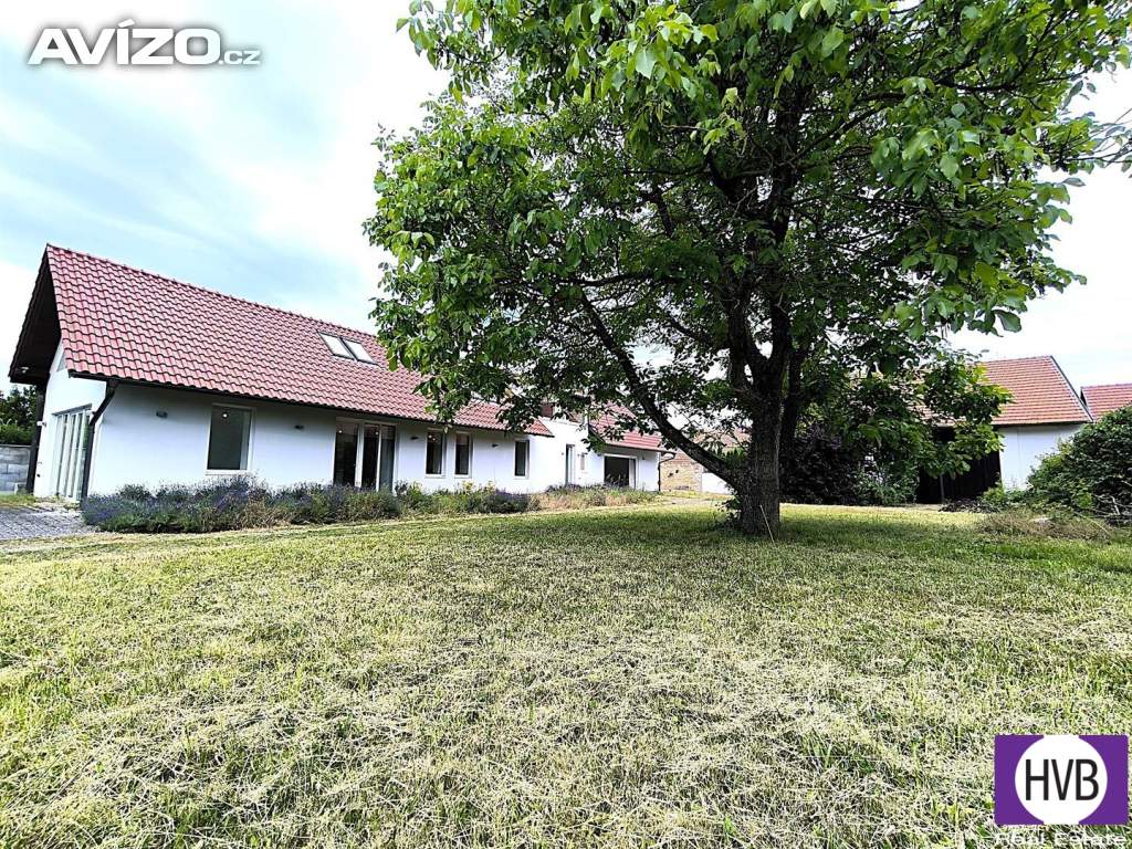 Prodej RD 5+kk 255 m² se stodolou 132 m² na pozemku 1637 m², Běrunice, okr. Nymburk