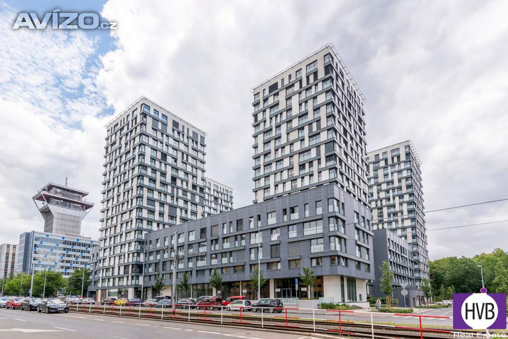 Pronájem bytu 1+kk 34,5 m2, Garden Towers - ul. Olšanská, Praha 3 - Žižkov
