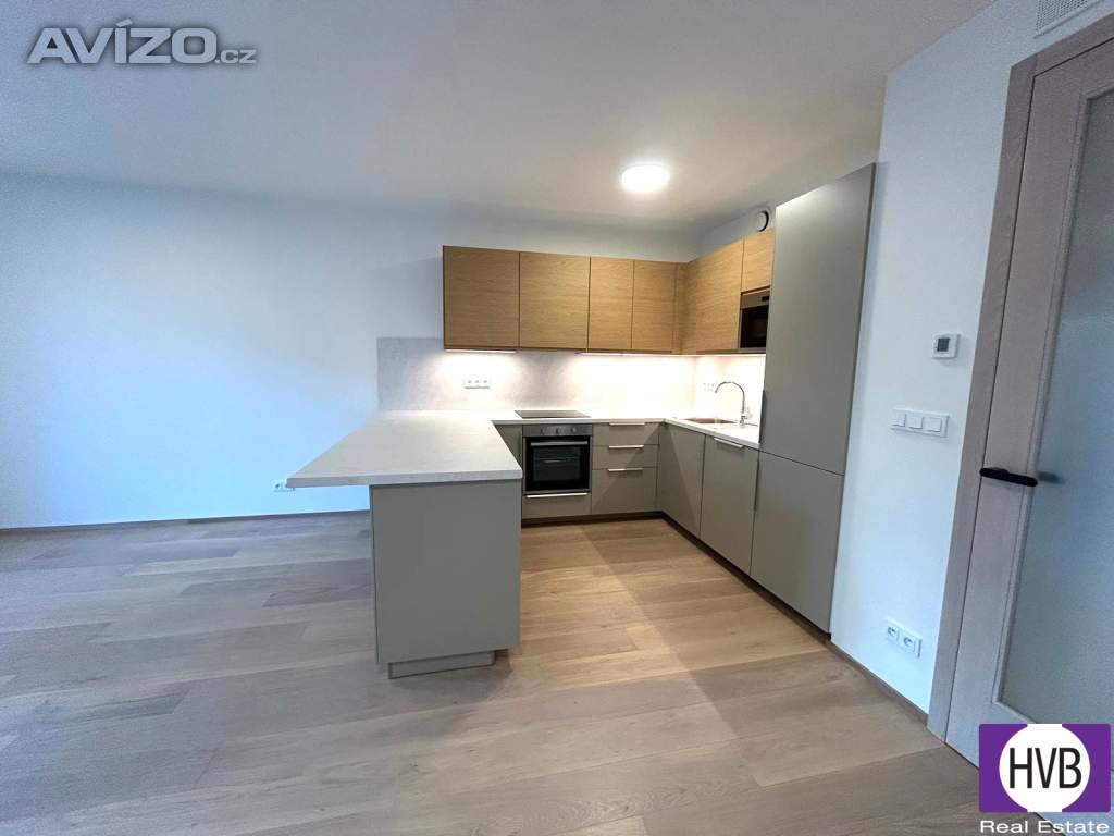 Pronájem novostavby bytu 3+kk/B, 94 m2, S/2xGS/Z, 1. NP, Riegrova, Černošice, Praha-západ