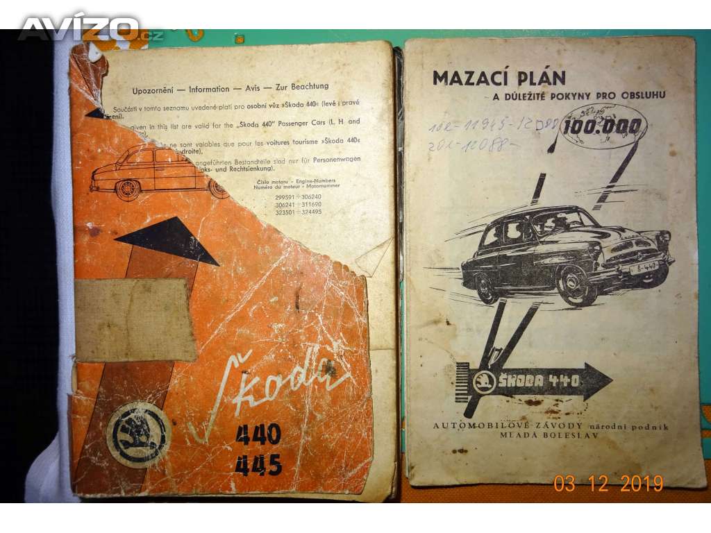 Prodám manuál „ Mazací plán a Seznam náhradních  dílů“ .  Škodu 440 a Škodu 445.