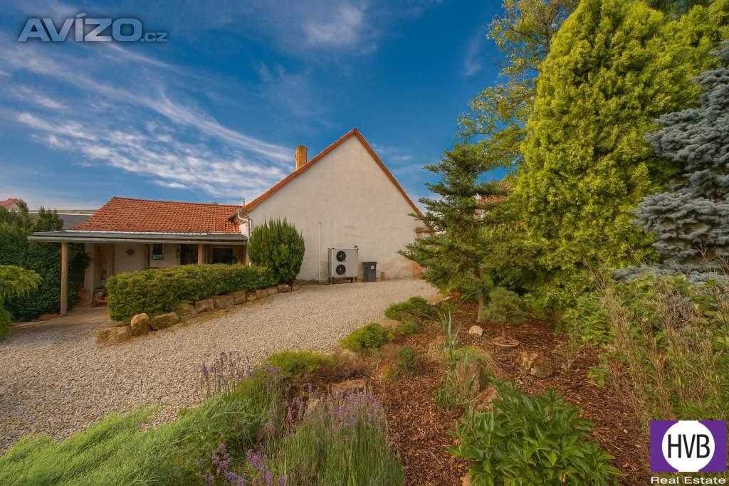 Prodej rodinného domu 4+1 250m2, pozemek 893 m2, Líský - okres Kladno
